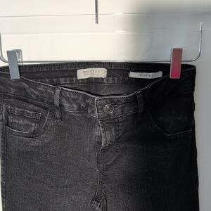 Guess Women's Dark Gray Skinny Jeans